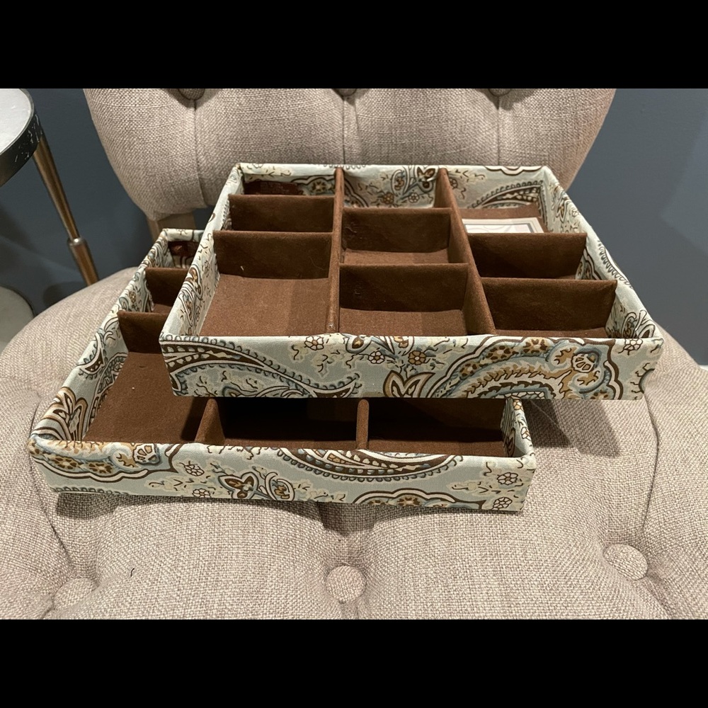 Set of 2 tray organizers.  Blue paisley print.